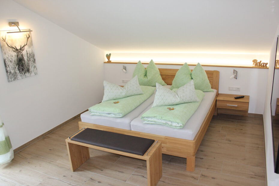 madlgupf-schlafzimmer-min